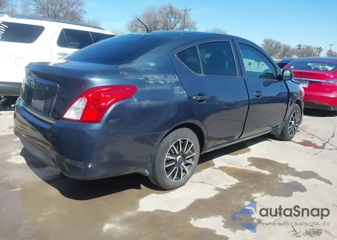 2015 Nissan Versa 1.6 S from USA, damaged, VIN 3N1CN7AP0FL917652